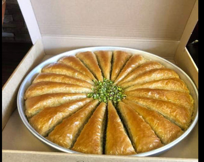 Special Carrot Slice Baklava with Pistachios